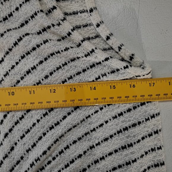 Candy Couture Ladies Size Medium Sleeveless Hooded Vest/Cardigan - Picture 7 of 7